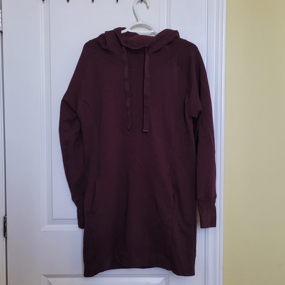 Earth Yoga hoodie hooded sweatshirt tunic length purple plum athletic workout